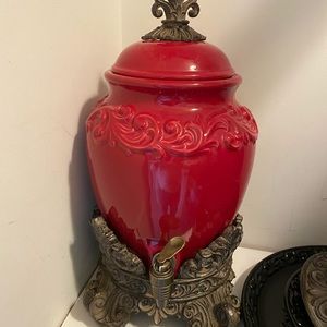 Drake Ceramic drink dispenser